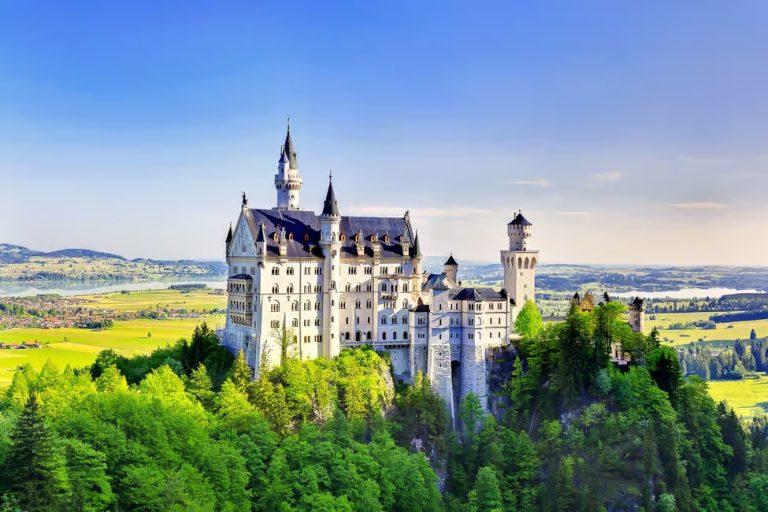 טירת הוכנשוונגו (Hohenschwangau Castle)