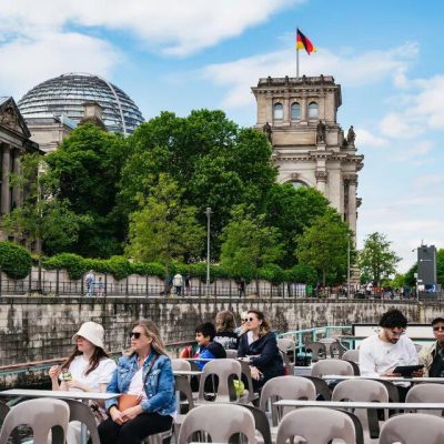 Berlin: 1-Hour City Sightseeing River Cruise