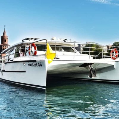 Berlin: Exclusive Boat Tour on a Solar-Powered Catamaran